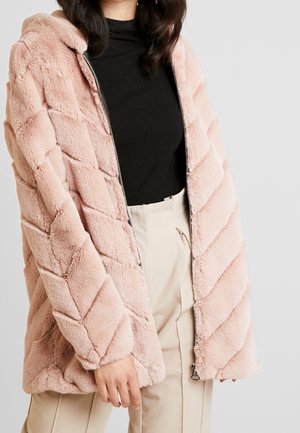 Abrigo de invierno - light pink