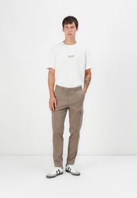 Jack & Jones JPSTACE ciemnoszary