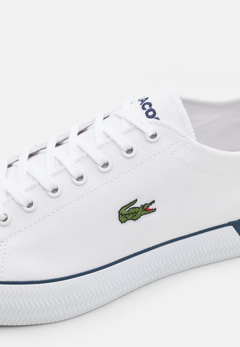 Herren Sneaker low | Lacoste GRIPSHOT Sneaker low white/navy/weiß - ZN05376 Herren Sneaker low | Lacoste GRIPSHOT Sneaker low white/navy/weiß - ZN05376