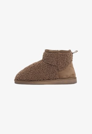 Brown slipper boots made of textured fleece with a soft suede accent. Features a low ankle height and a pull tab at the back. Flat sole.