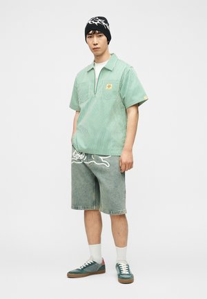 SERVICES QUARTER ZIP WORK SHIRT - Chemise - green/white