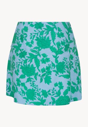 Lichtblauwe rok met donkergroene bloemenprint, hoge taille en A-lijn model.