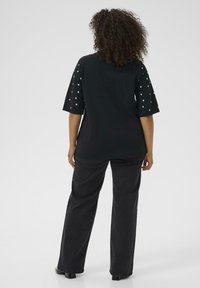 Kaffe Curve HELENA - Tricou cu imprimeu - black deep