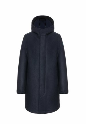 Dunkelblauer, langer Fleece-Mantel mit hohem Kragen und verdecktem Reißverschluss. Glatte Textur, minimale Nähte und ohne sichtbare Hardware.