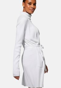 MADELEINE Strickjacke - white