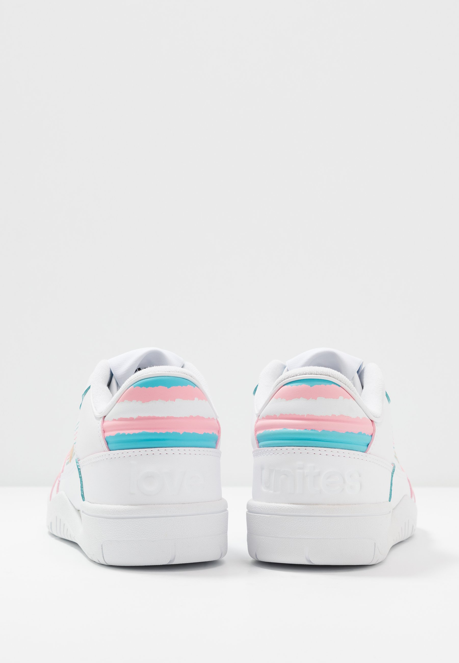 stan smith Cyan