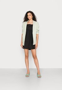 Glamorous SQUARE NECK EMPIRE DRESS - Vestido de cocktail / Vestido de festa - black