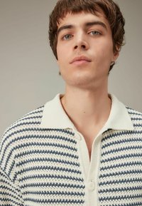 Next Kardigán - blue white