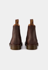 Dr. Martens Kotníkové boty - dark brown