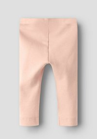 Bladoróżowe bawełniane legginsy z elastycznym pasem, o długości do połowy łydki, z prostymi detalami szwów, gładką fakturą, bez wzorów i akcentów.