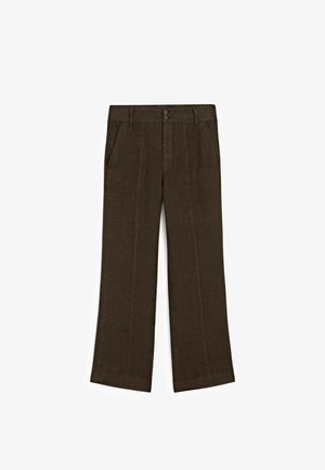 Brune linet bukser med en afslappet pasform, der har lynlåsgylp og knaplukning samt to forreste lommer. Teksturen virker let og åndbar.