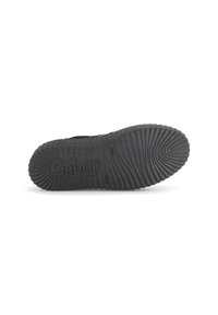 Schwarze Gummisohle mit gerippter Textur, die das „Gabor“-Logo auffällig präsentiert. Die Sohle ist flach mit abgerundeter Form.