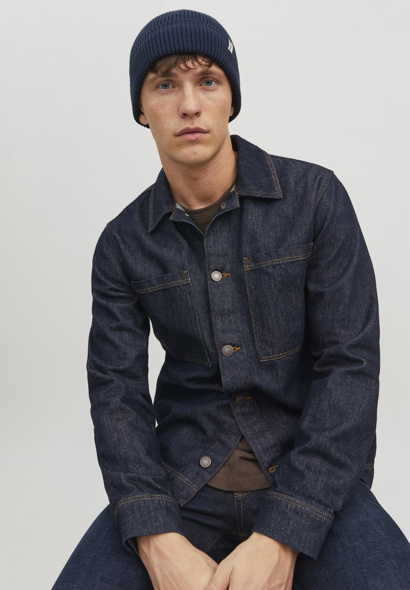 Jack & Jones JACBRINK BEANIE UNISEX - Muts - navy blazer