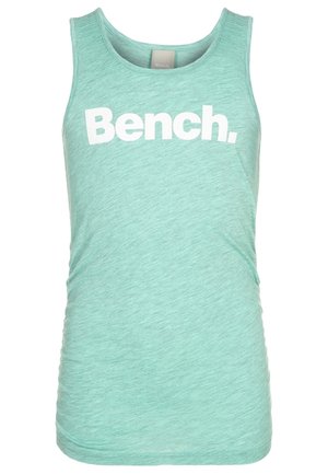 Mintgrøn ærmeløs tanktop med hvidt "Bench."-logo centreret på brystet, lavet af blødt, let stof.