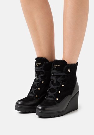 Tommy Hilfiger, Boots à talons - black