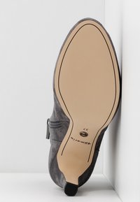 Tamaris Bottines à talons hauts - light grey