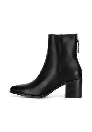 DeeZee, Stivaletti - black
