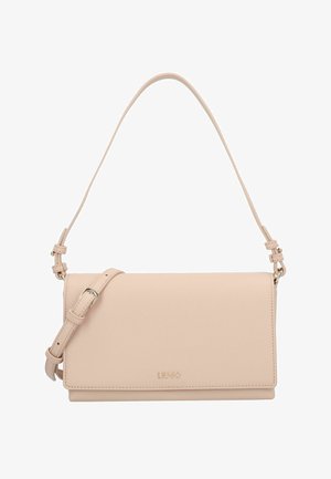 Pochette beige clair avec une finition texturée, une bandoulière réglable et des ferrures dorées. Dispose d'une fermeture à rabat et d'un logo embossé.