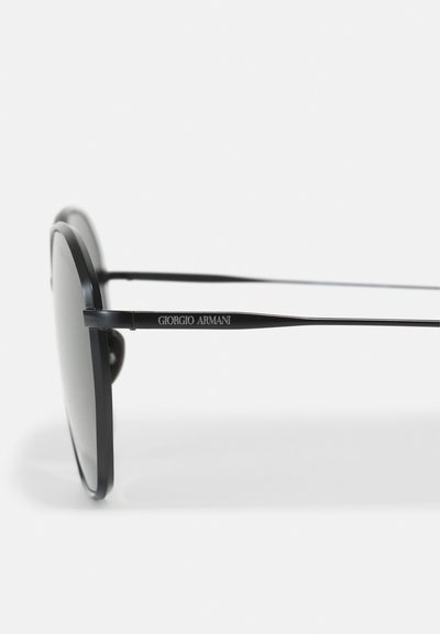 Giorgio Armani Ochelari de soare - black