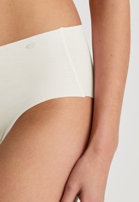 Calida NATURAL SKIN - Slip - star white