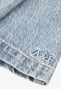 Abercrombie & Fitch PULL TAB PLEATED SKORT - Denimová sukňa - twirl