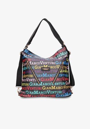 Sac à main noir avec le texte coloré répété "Gian Marco Venturi", deux poches zippées verticales à l'avant et des bretelles réglables.