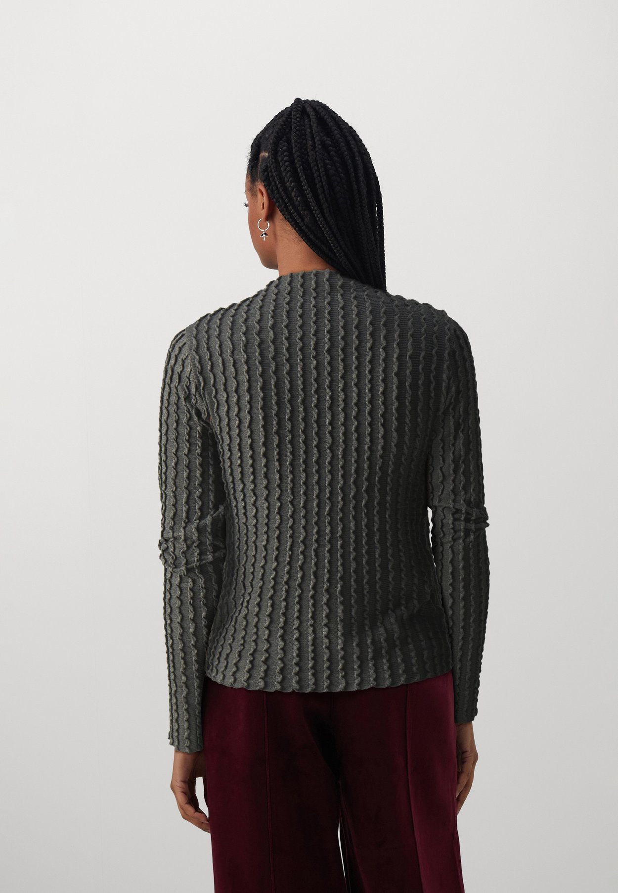 ONLHELLE MOCK NECK