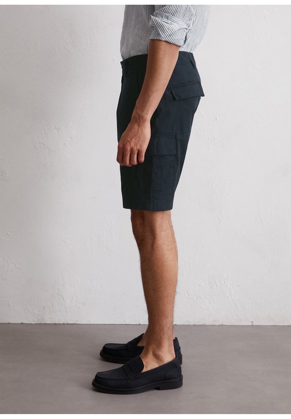 RESO REGULAR FIT CARGO POCKETS - Shorts2