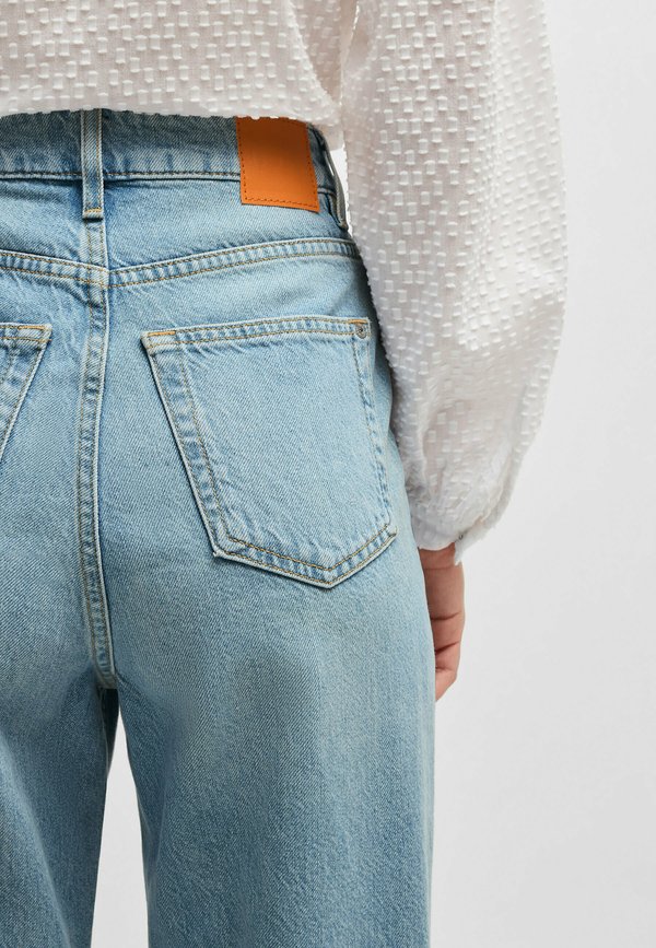 RUTH HR  - Relaxed fit jeans2