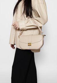 Roberta Rossi Borsa a mano - beige