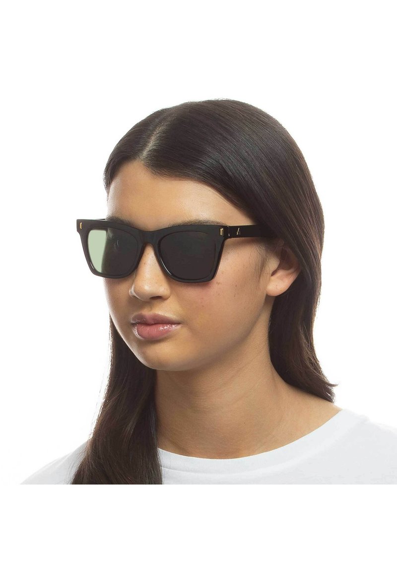 aire-bellatrix-aurinkolasit-black-musta-zalando-fi