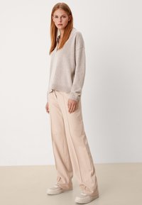 s.Oliver BLACK LABEL À COL  - Sweater - beige melange