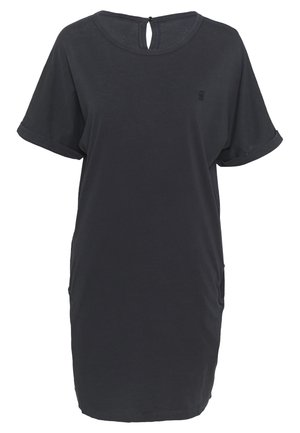 Robe décontractée noire à manches courtes avec revers retroussés, encolure ronde et petite fermeture à bouton dans le dos.