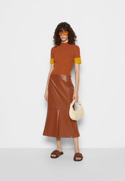 STAUD LAUREL SKIRT - Saia evasé - whiskey