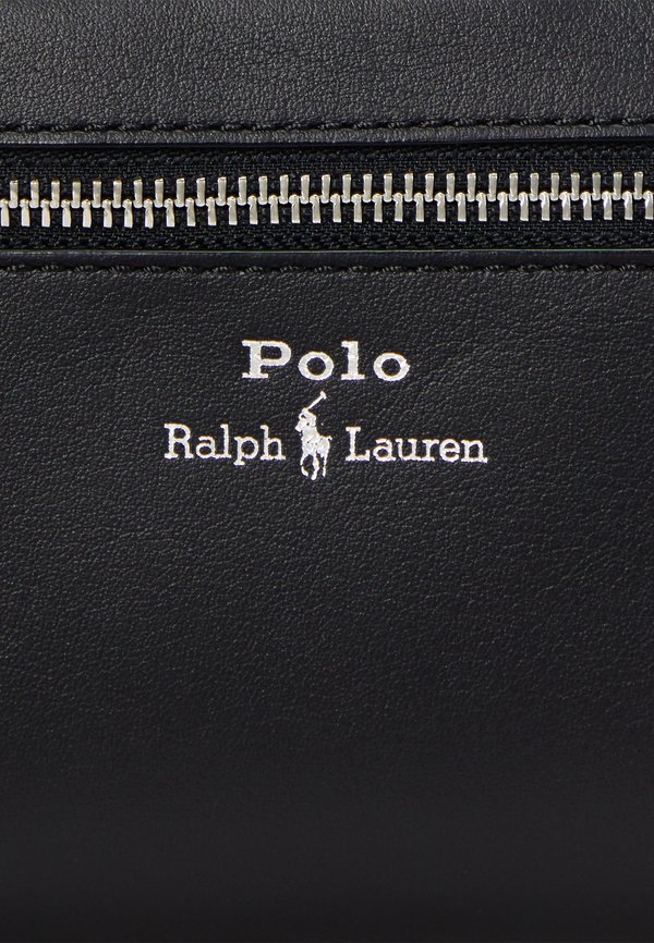 SMOOTH LEATHER TRAVEL CASE - Wash bag2