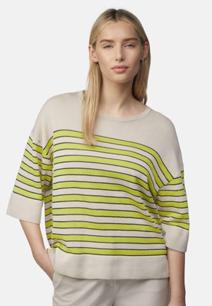 Gestreepte trui in beige met gedurfde groene en zwarte horizontale strepen, met een relaxte pasvorm, brede mouwen en een geribde zoom.
