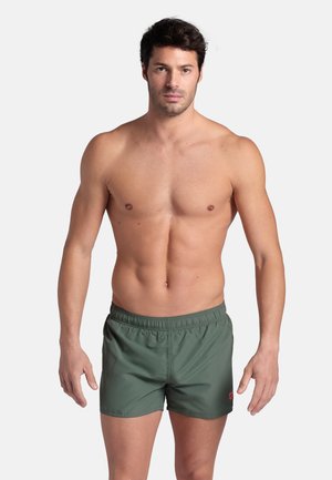 Arena FUNDAMENTALS X-SHORT R - Shorts da mare - sage fluo red