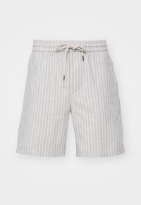 Shorts décontractés rayés verticalement gris clair et blanc avec taille élastique et cordon de serrage à l'avant.