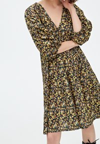 PULL&BEAR Vestito casual - dark green