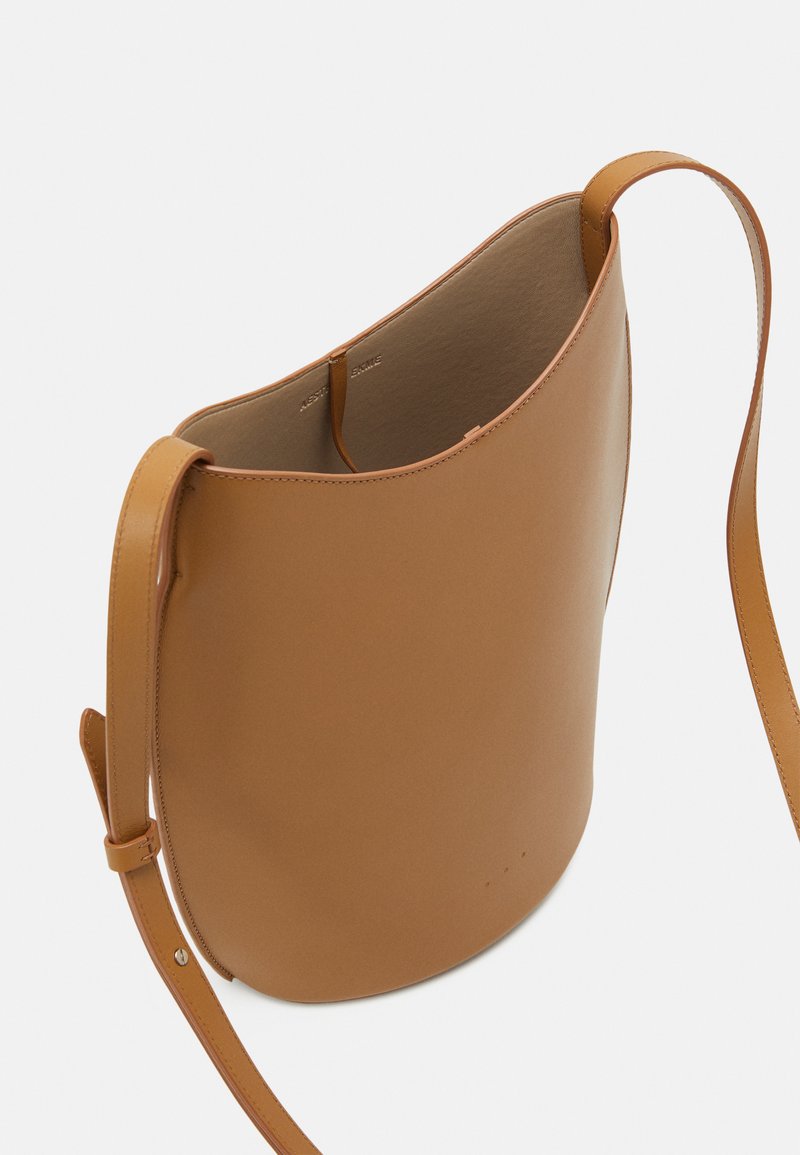 Damen Handtaschen | AESTHER EKME SAC OVALE Umhängetasche tan - TQ73543 Damen Handtaschen | AESTHER EKME SAC OVALE Umhängetasche tan - TQ73543