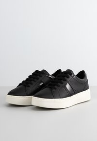 Geox D SKYELY A - Sneakers basse - black