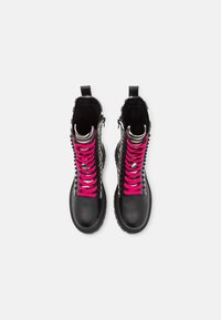 Even&Odd Wide Fit Botki na platformie