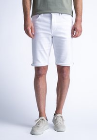 Petrol Industries Shorts vaqueros - bright white