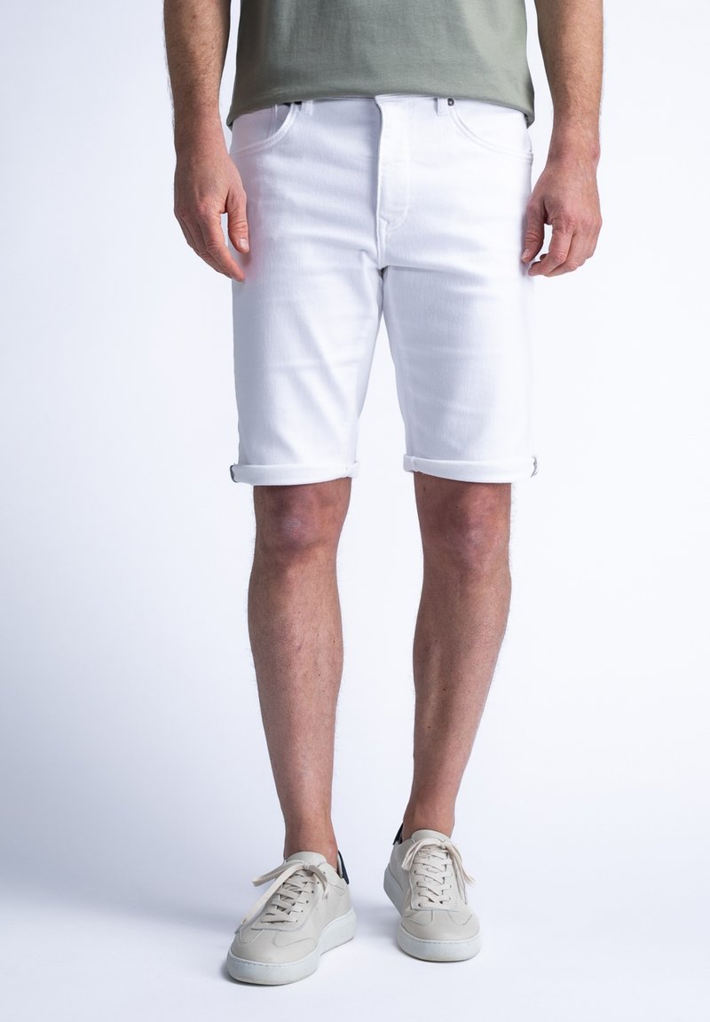 Petrol Industries Shorts vaqueros - bright white