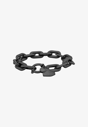 Zwarte kettingarmband met een ontwerp van in elkaar grijpende schakels, een gladde textuur en een geometrisch labelaccent met reliëfbranding.