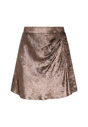 Mini nederdel i bronzefarve lavet af skinnende, tekstureret stof; har et draperet design med asymmetrisk kant og en tætsiddende talje.