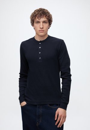 Abercrombie & Fitch, ESSENTIAL SLIM - Блуза с дълги ръкави - 200