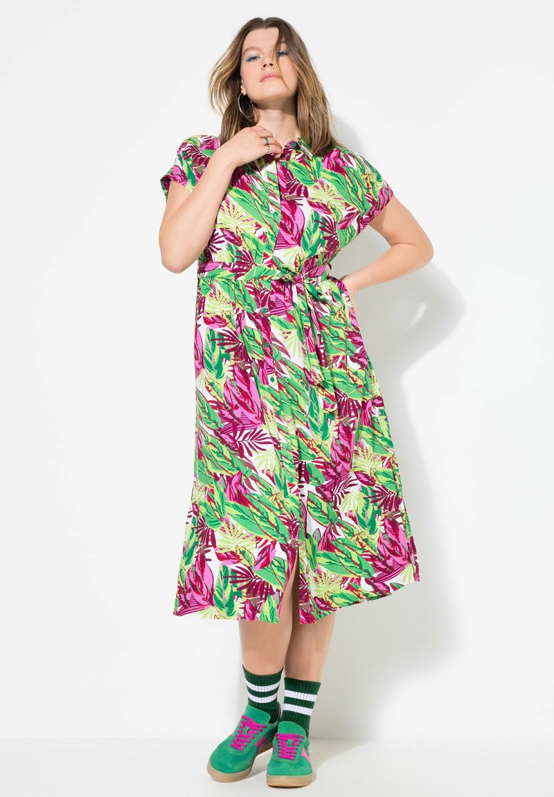 Studio Untold LUSH JUNGLE CAP SLEEVE BUTTON DOWN - Shirt dress - emerald  green/green - Zalando