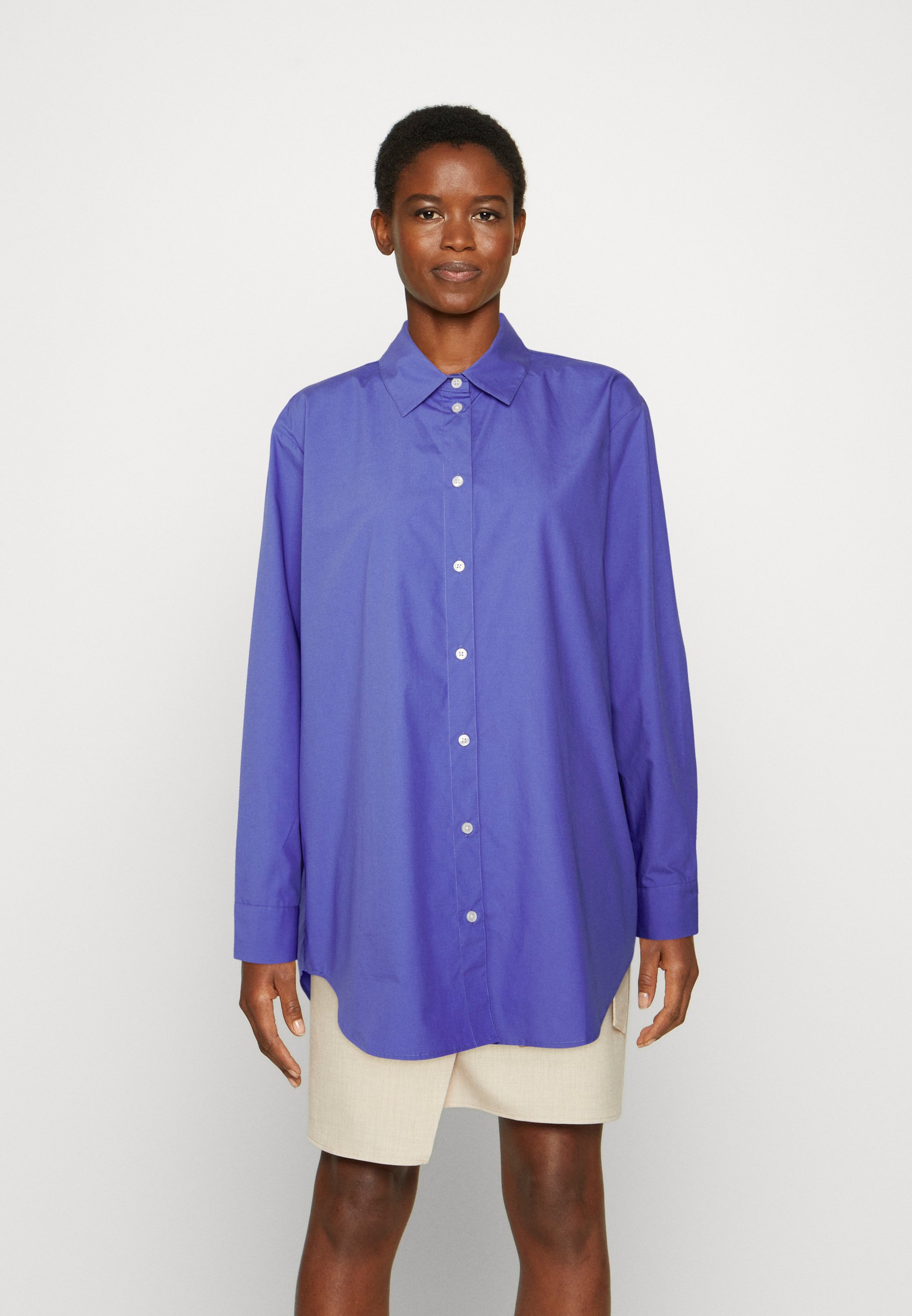 Mode Blouses Hemdblouses Samsøe & samsøe Sams\u00f8e & sams\u00f8e Hemdblouse lichtgrijs casual uitstraling Mode Blouses Hemdblouses Samsøe & samsøe Sams\u00f8e & sams\u00f8e Hemdblouse lichtgrijs casual uitstraling