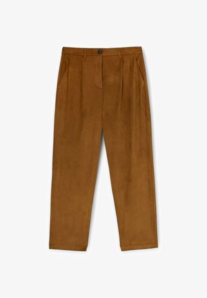 Pantalons en daim marron à coupe droite, avec une fermeture à bouton à l'avant, deux poches latérales et une texture lisse.